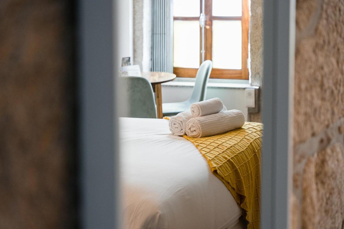 Guestready - Miragaia Stone Studios & Apartments Porto Kültér fotó