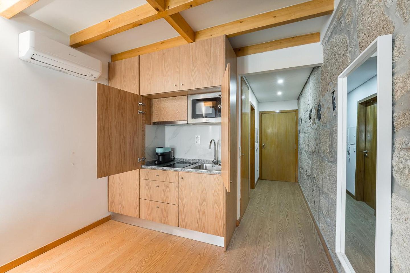 Guestready - Miragaia Stone Studios & Apartments Porto Kültér fotó